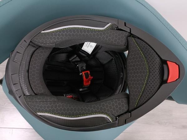 Popular Flip up Helmets Motorcycle DOT ECE 22.06 Certificate Helmet With Double Visors