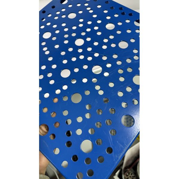 1000×2000mm Honeycomb Perforated Aluminum Sheet Metal For Interior Decoration