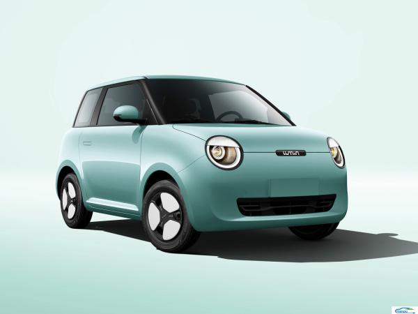 Changan Lumin 2024 205km Pure Electric Mini EV Passenger Car with Advanced Technology