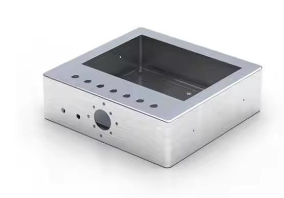 Parties de boîtes métalliques sur mesure en aluminium métallique en acier inoxydable