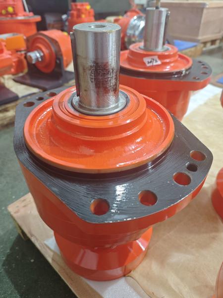Compact and Powerful POCLAIN Hydraulic Motor For Space Limited Construction Machinery