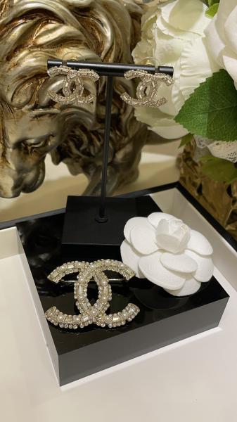 Twin C Clip Brooch Pins 18K Gold Plated With Diamond Pearl 20-30g