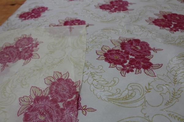 210cm Wide 80gsm Knitted Polyester Tricot Fabric With Red Rose Pattern