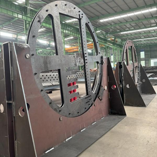 Customized Steel Structure Gear And Support Part Of Tilter Facility