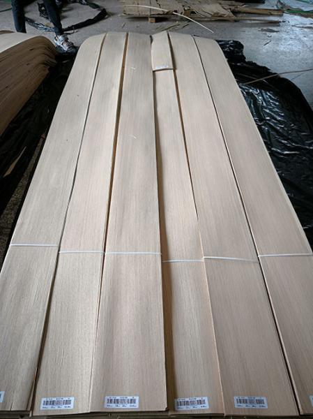 O folheado da grão da madeira da decoração interior 0.5mm laminou o carvalho branco natural