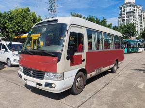 23 lugares Toyota Coaster Autocarro turístico de segunda mão com transmissão