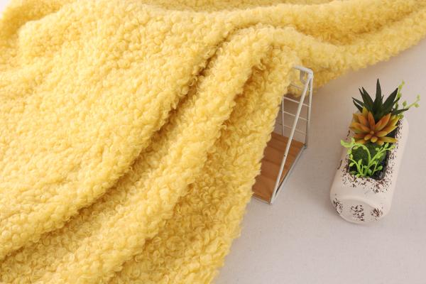 Recycled Soft 100  Polyester Knitted Whole Sherpa Fleece Curly Fleece Plush Fabrics for Clothing Home Blankets Shoes
