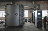 Efficacité énergétique Barre de pare-chocs en acier inoxydable pour voiture Machine de revêtement PVD à ions d'or multi-arc