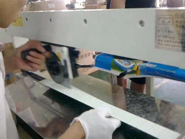 PWB Depaneling para a indústria electrónica móvel com as lâminas do aço de alta velocidade de Japão