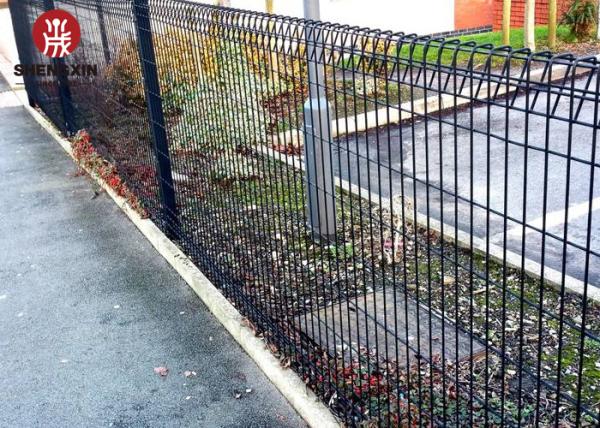 Welded 5mm Wire Brc Mesh Fence Double Loop Roll Top