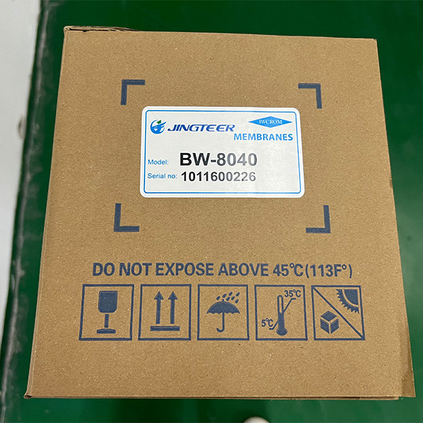 Домашнее применение 1000 PSI Ro Membrane Replacement 8040 Высокая надежность Легко в использовании