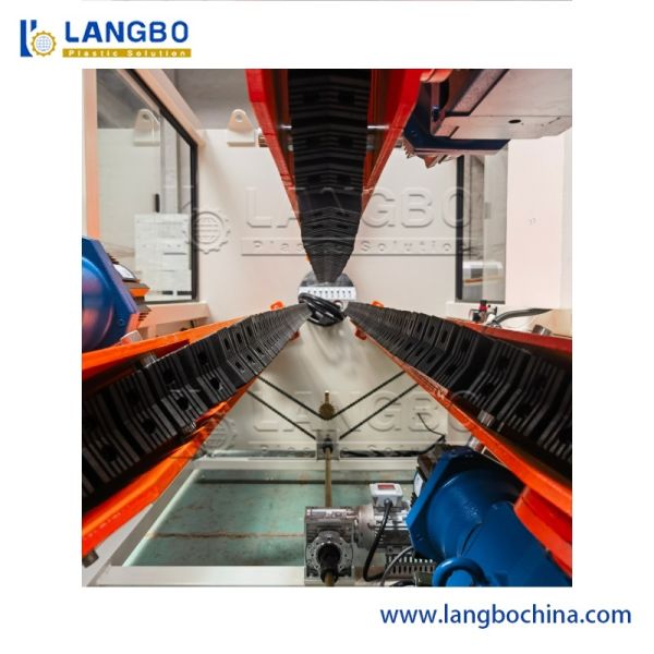 90-250mm PVC Pipe Extrusion Machine with Twin Screw Extruder for Full-Automatically Pipe Production