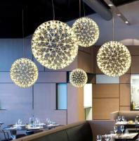 Alambre llevado de la bola de la chispa alrededor de la lámpara postmoderna de la decoración del hotel nórdico de la lámpara pendiente
