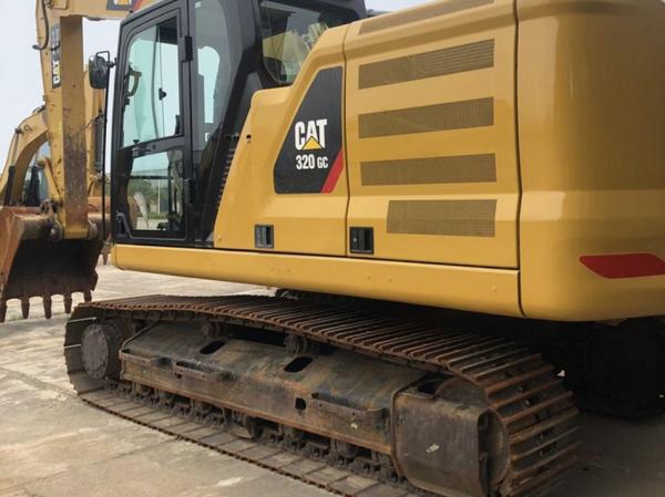 Used Excavator Caterpillar 320GC  Operating Weight 20300KG