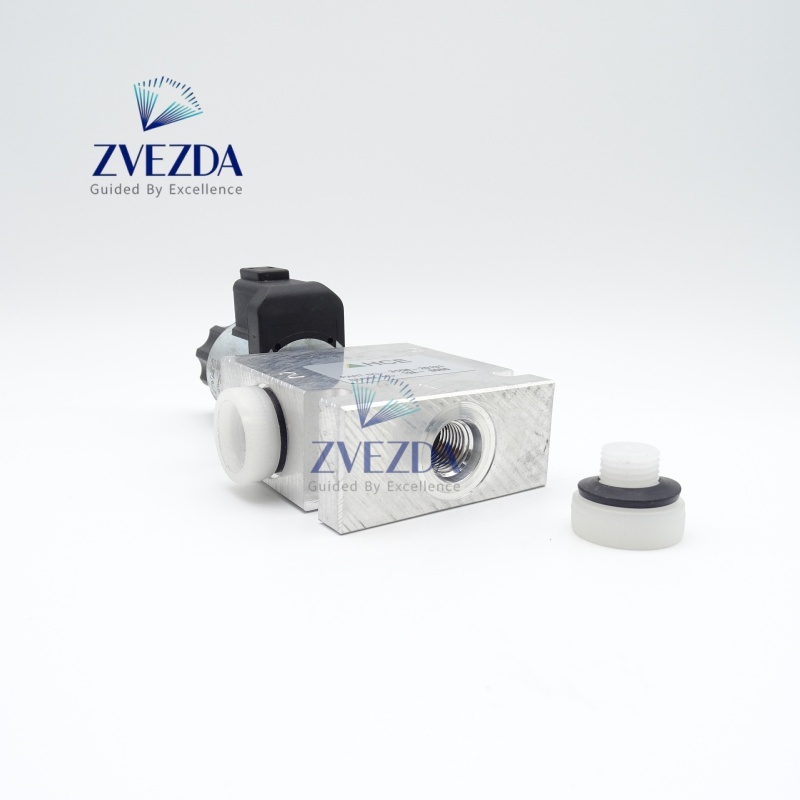 Displacement Control Hydraulic Proportional Solenoid Kobelco Parts 31Q6-20131 Fit R220-9