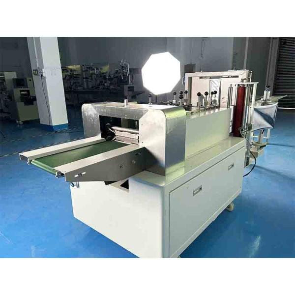 Сталь углерода машины упаковки 4 запечатывания стороны санитарных салфеток 5.5KW бортовая