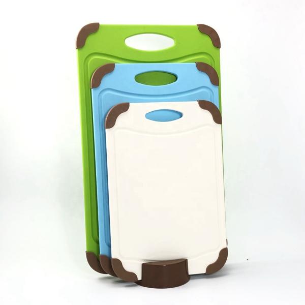 Small Size 29x19.5cm Sustainable Kitchen Cutting Board Easy to Clean and Plastic