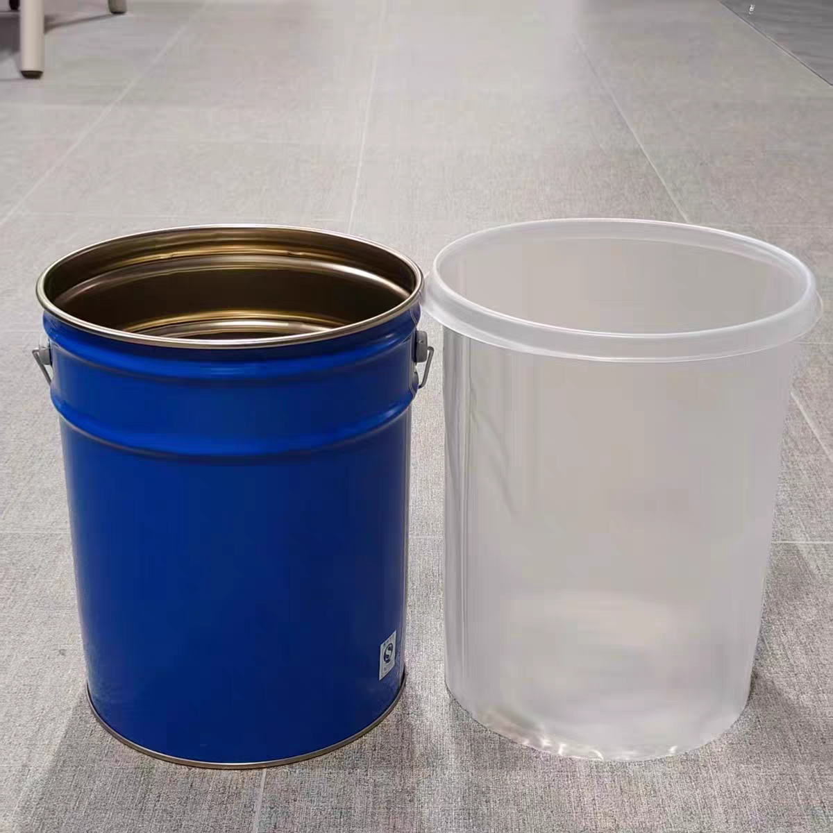 Factory Wholesale Custom Safe Plastic 5 15 30 55 Gallon LDPE Transparent Round Bottom Plastic Drum Liners Bags