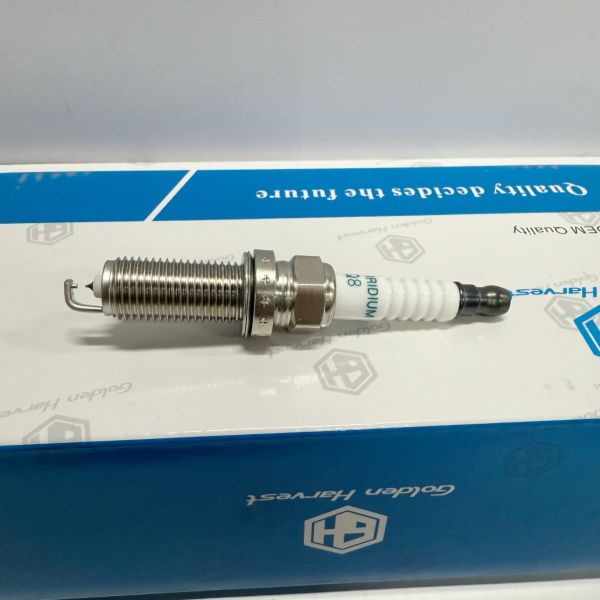 90919-01289 FC16HR-Q8 Standard Spark Plugs For Toyota Lexus Car