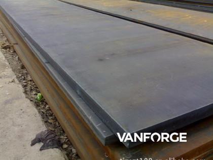325HBW Hardened Steel Plate , Hot Rolled Steel Plate Wear Resistant Smooth Surface