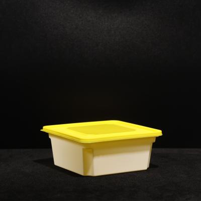 Repositório de alimentos rectangular transparente em empilhadeira com tampão de arranque (720 ml) para alimentos