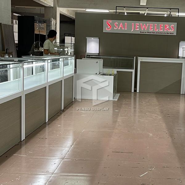 Transparent Tempered Glass Jewelry Display case Painting Surface