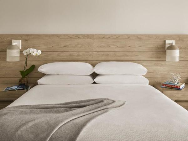 Chiangmai star hotel good quality new furniture supplier for Wood headboard bed with Writing table and Leisure chaise
