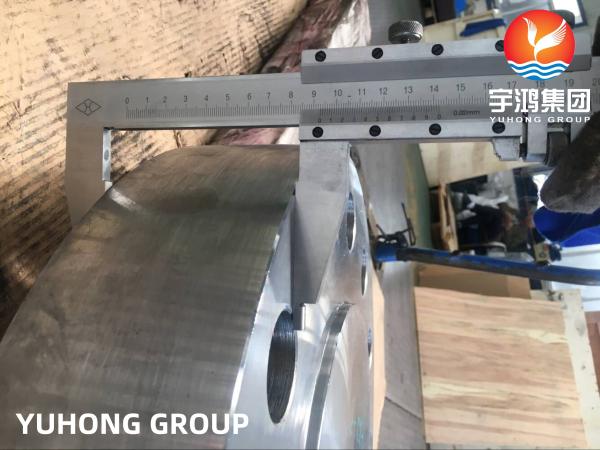 ASTM A182 F22 Alloy Steel Forged Blind Flange Raised Face B16.5