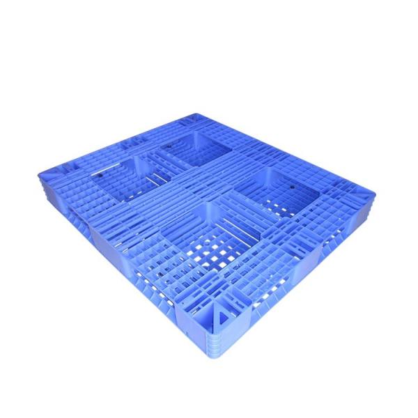 PET Fully Reversible Rackable Plastic Pallets Blue 130 X 110cm