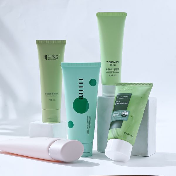 Custom Cosmetic Tube Packaging with Leak-Proof Sealing, Lightweight Design, and Custom Printing for Skincare & Beauty Products