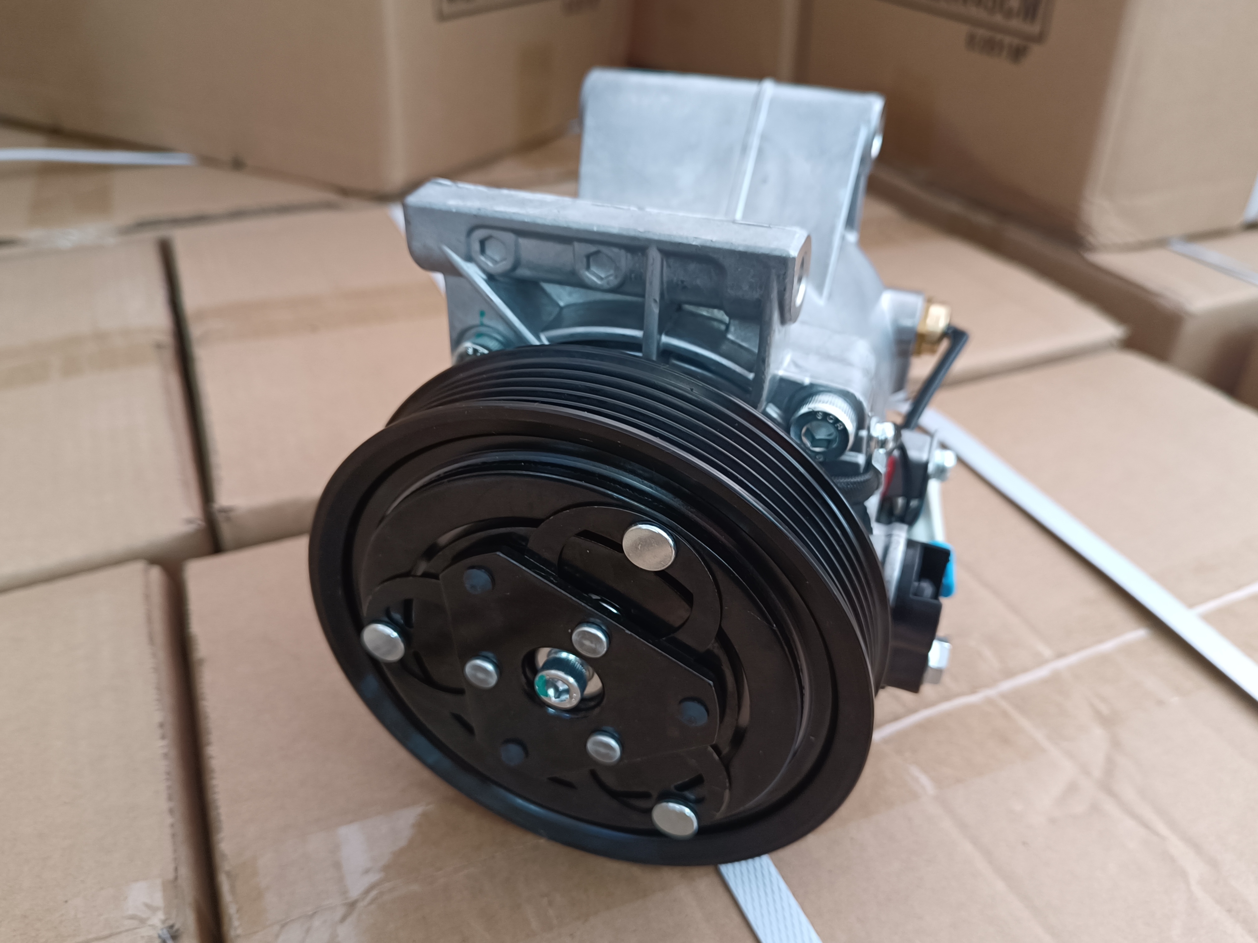 Auto AC Conditioning Compressor For Fiat Uno Palio Fire 2004-2009 51786321