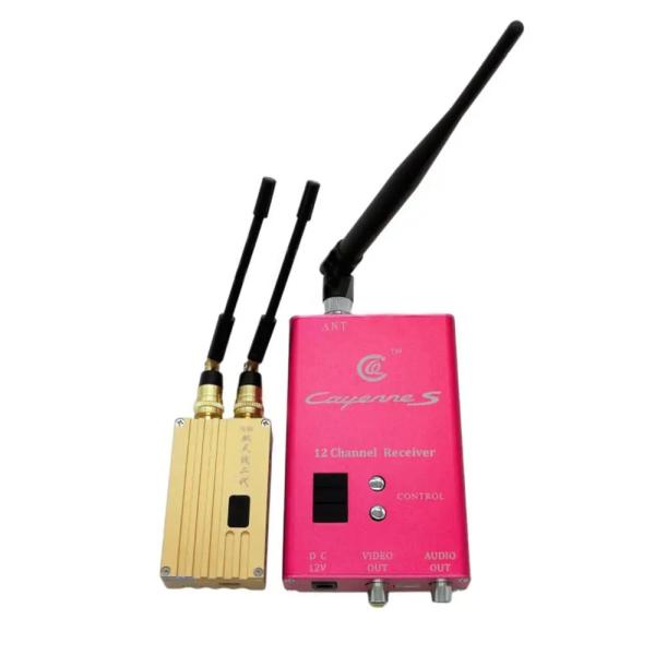 8 canaux 1.2 GHz 8W FPV émetteur vidéo sans fil et récepteur pour drones DC 12V puissance 40km portée