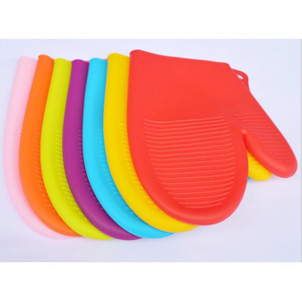 Flexible Silicone Kitchen Glove , Heat Proof Oven Gloves For Home Using
