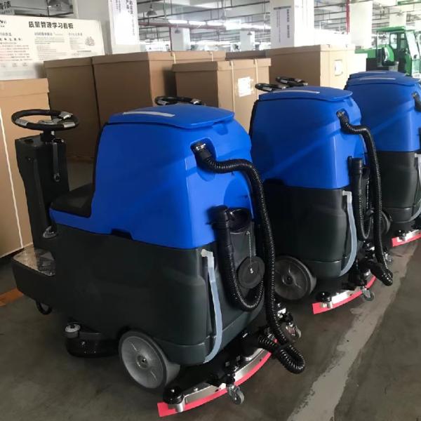 DQX6 CE Certified Ride-on Floor Scrubber High Efficiency Time-Saving & User-Friendly Operation