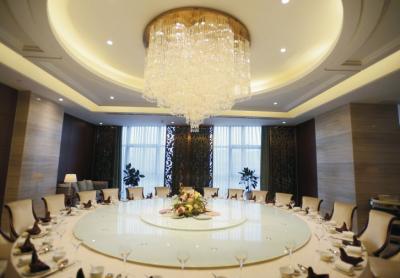 Des chandeliers commerciaux de luxe de haute qualité