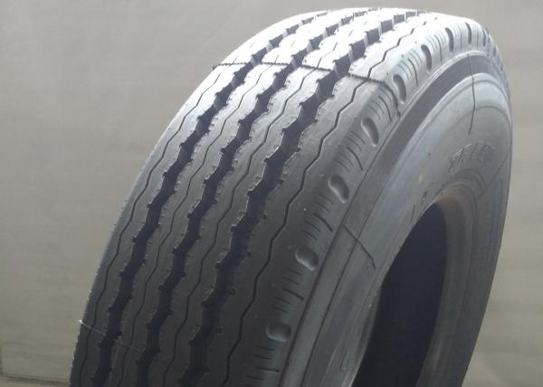 Compact 11R22.5 Highway Truck Tires All Steel Radial Tire Structure Wear Resistance