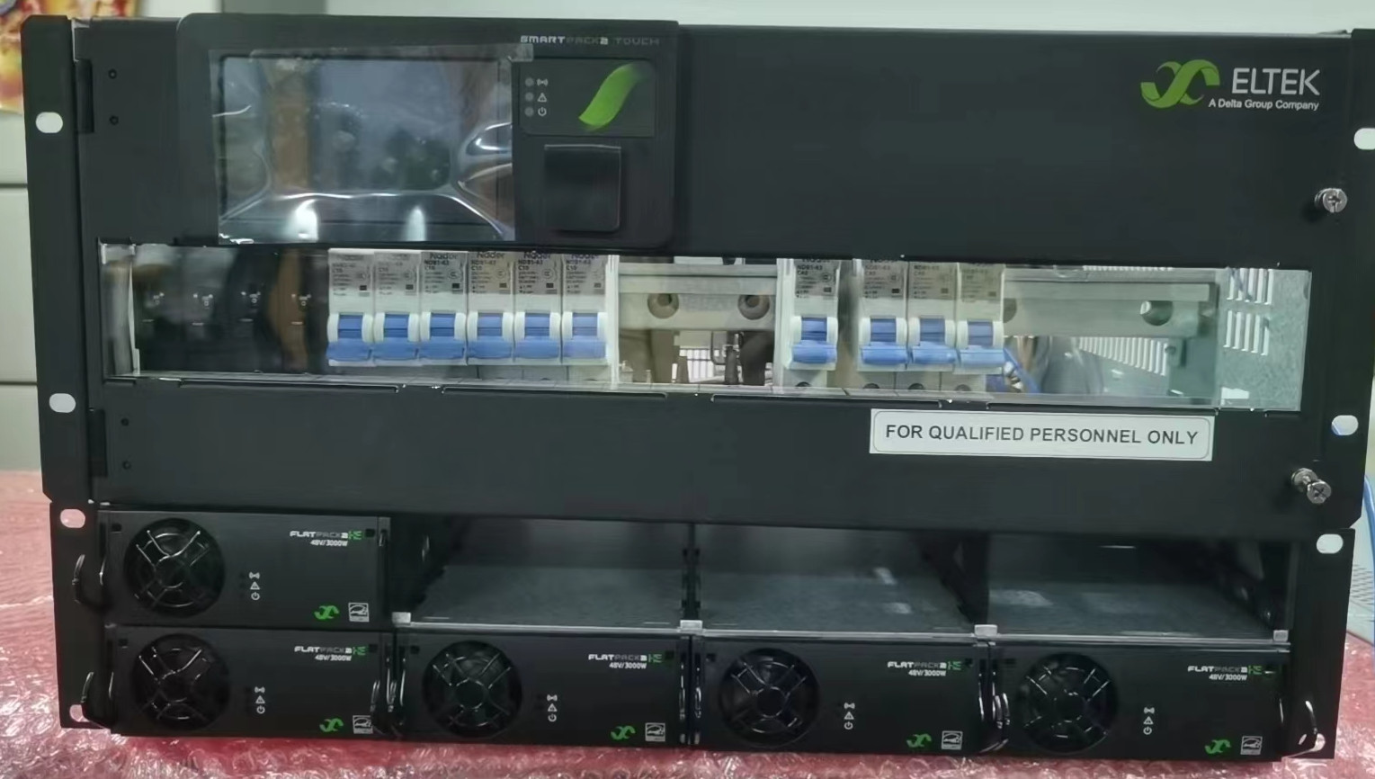 Eltek Flatpack S 3U Телекоммуникационная мощность 24V/3x2kW CA0603.001 FPS 24V 6kw 6*230V