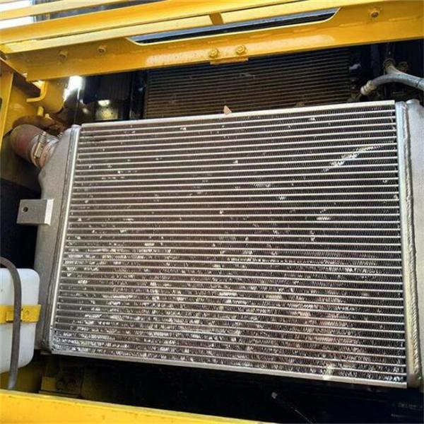 2nd Hand Komatsu PC300-8 Excavator Komatsu 30 Ton Excavator Fuel Efficiency