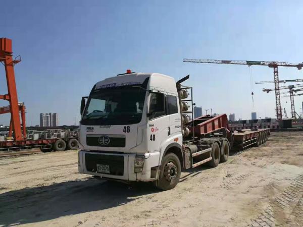 Euro 3 Heavy Duty Truck Tractor White Color Horsepower 251 - 350hp