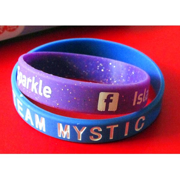 Soft Feeling Custom Silicone Rubber Wristbands Ink Filled Logo Process