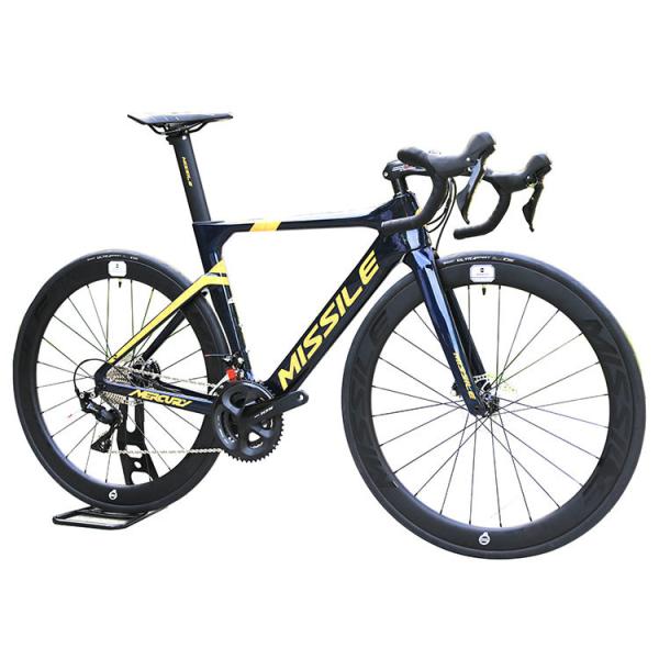 Bicicleta rodoviária de fibra de carbono de 13 kg de peso bruto e peso leve para promoção do mercado