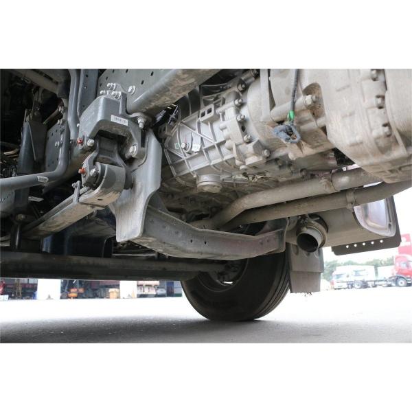 HOWO Max Heavy Truck Light Luxury Version High Roof Flow Plate 480HP 6X4 трактор с СПГ