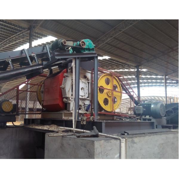 Dia 1500mm дробилки 100t/H крена известняка Argillaceous Toothed
