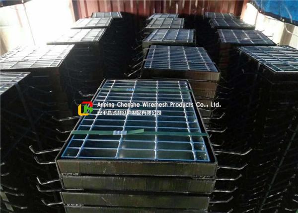 Galvanized Steel Grate Drain Cover With Angle Frame for Urban Road / Square