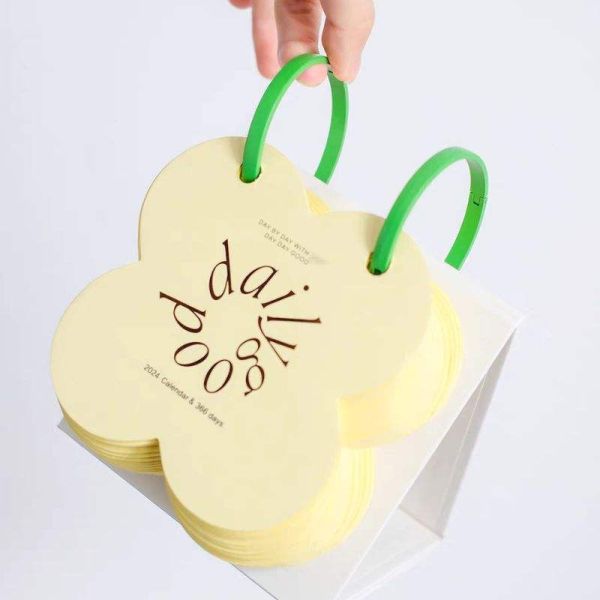 Wholesale Custom Hardcover Creative Flower Mini Cute Small Size Calendars Desktop Desk Gift Promotion Spiral Calendar