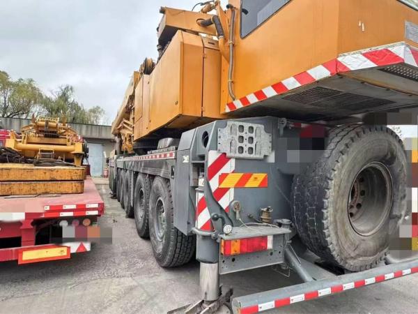 2011 Model Used All Terrain Cranes 500t LIEBHERR LTM1500-8.1 Good Condition