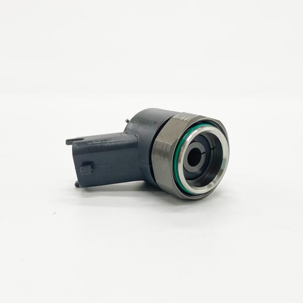 Соленоидный клапан F00VC30319 Комплект для инжекции дизельного топлива на железной дороге FOOVC30319 Магнитная сборка