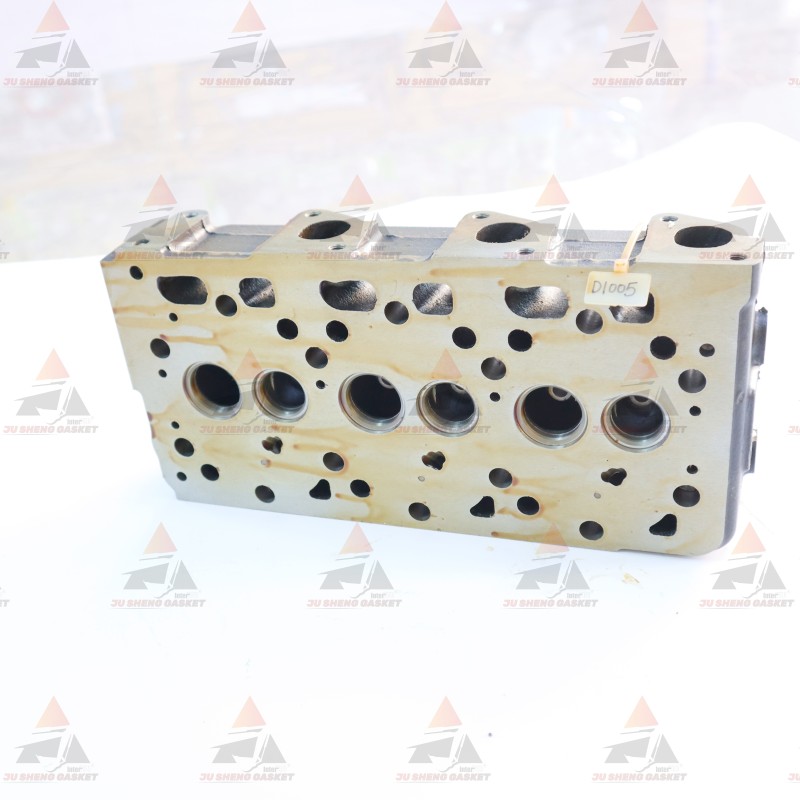 Kubota D1005 Engine Cylinder Head | OEM 16027-03040 16027-03043 1G053-03040