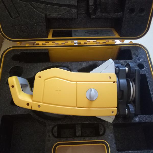 2 Dr Trimble M3 Total Station Used Surveying Equipment 6 Months Warranty