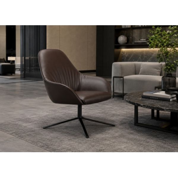 Top Grain Commercial Lounge Chair Brown Leather Swivel Chair 4 Star Base For Bedroom
